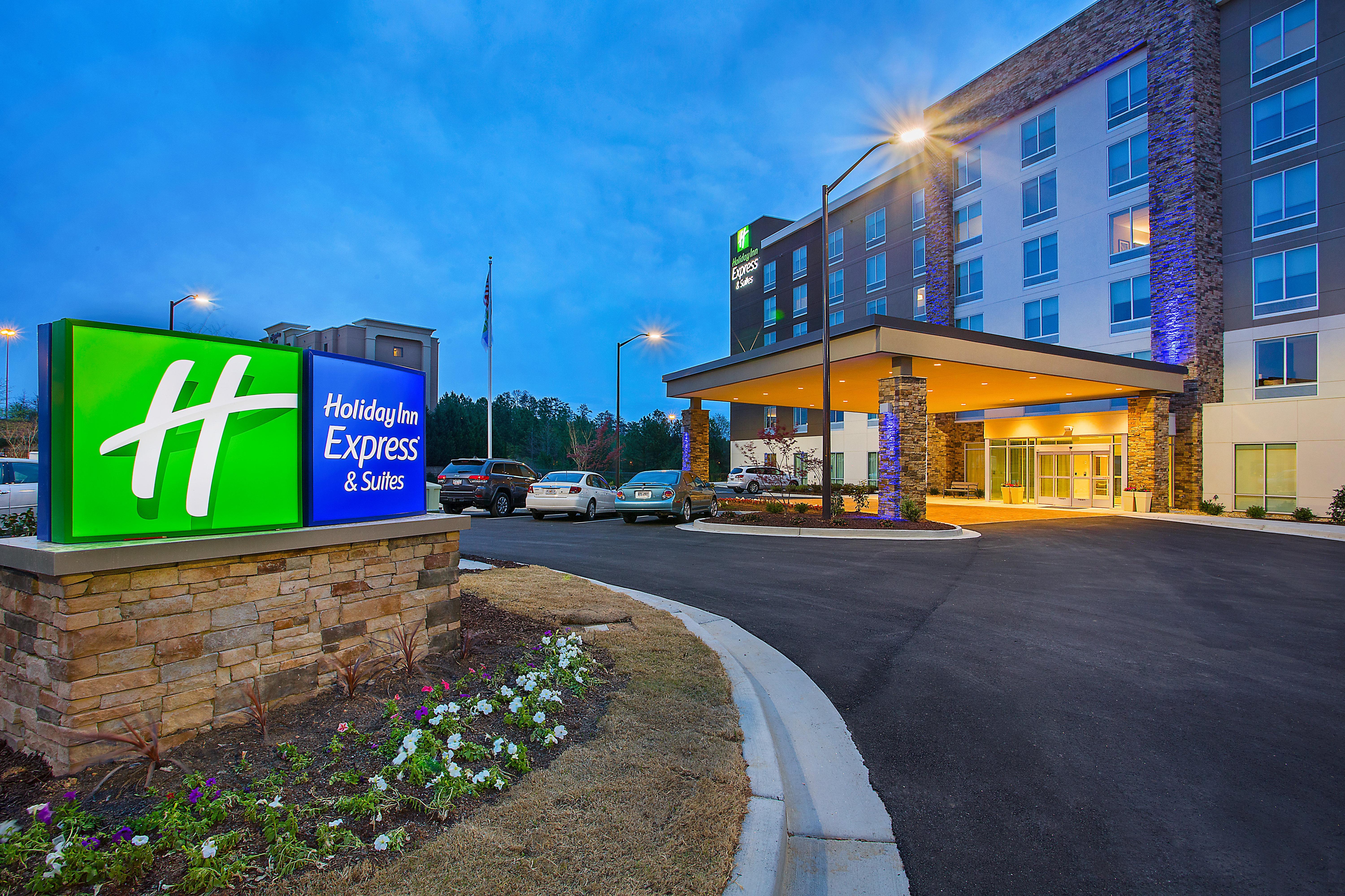 Holiday Inn Express & Suites Covington, An Ihg Hotel Exterior foto