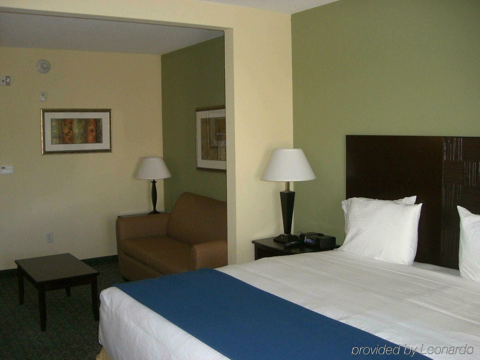 Holiday Inn Express & Suites Covington, An Ihg Hotel Cameră foto