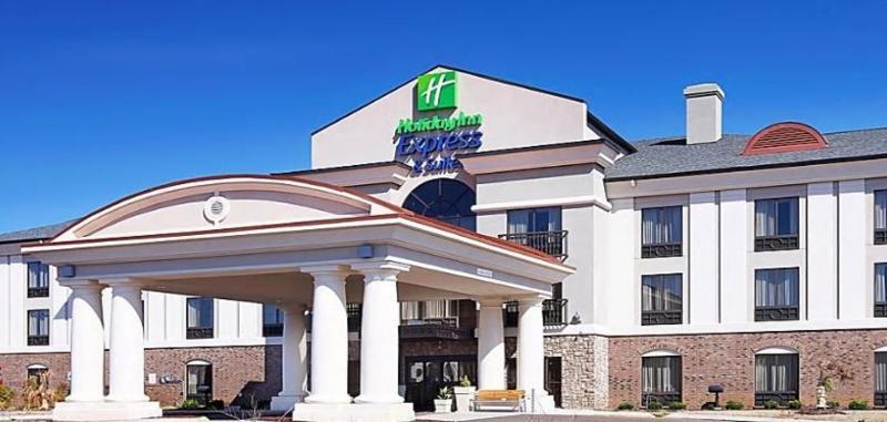 Holiday Inn Express & Suites Covington, An Ihg Hotel Exterior foto